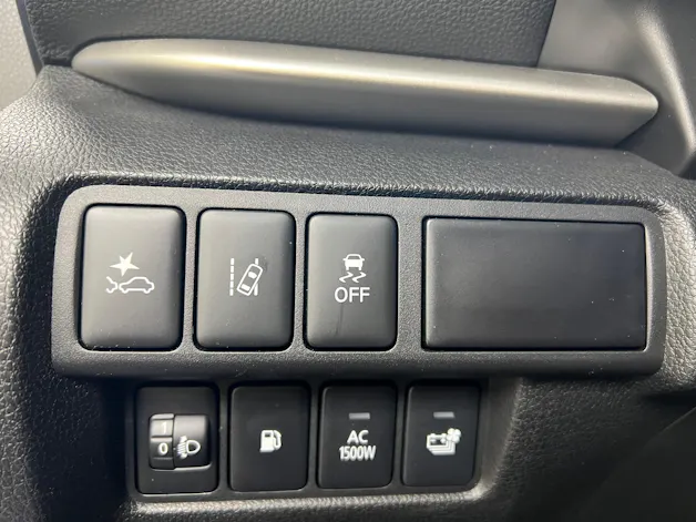 Mitsubishi Eclipse Cross 2.4 PHEV Intense 4x4 / ab 3,99% Leasing bei Abschluss einer Protect Autoversicherung