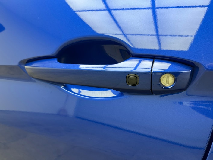 Vehicle image MITSUBISHI ECLIPSE CROSS