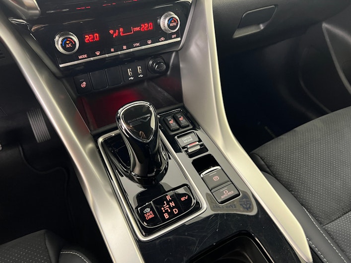 Vehicle image MITSUBISHI ECLIPSE CROSS