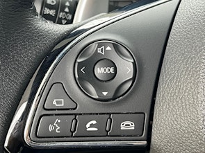 Vehicle image MITSUBISHI Eclipse Cross 2.4 PHEV Intense 4x4