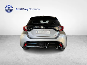 https://vehicle.imgix.net/4051407/5b46f68f-a407-4d74-bbcf-c97255611b90.jpg
