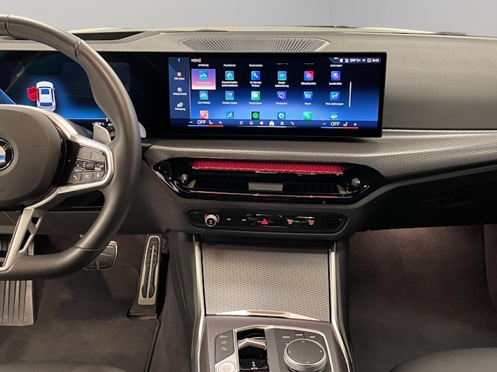 Vehicle image BMW 3 SERIES