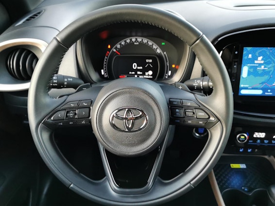 Vehicle image 7 Vehicle image 7