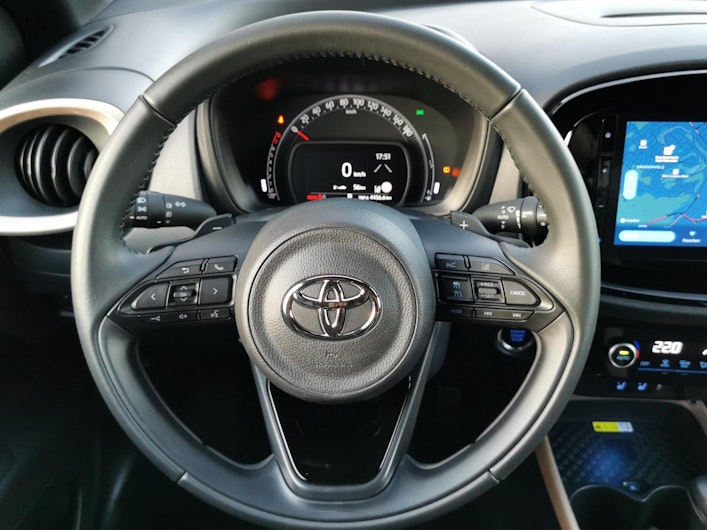 Vehicle image TOYOTA AYGO X