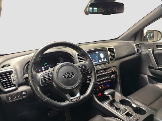 Vehicle image 12 Vehicle image 12