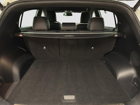 Vehicle image 15 Vehicle image 15