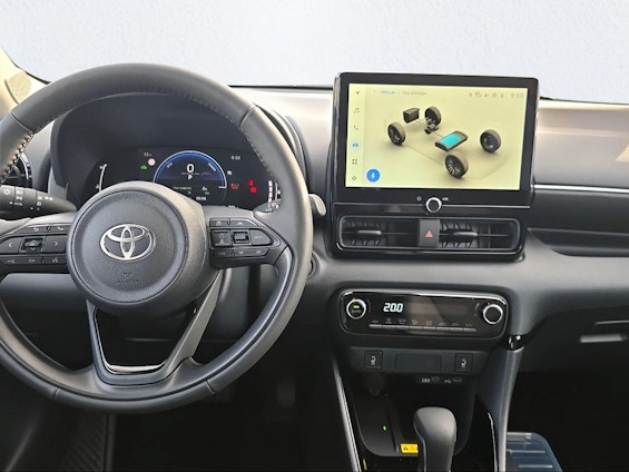 Vehicle image 10 Vehicle image 10