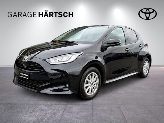 First vehicle image First vehicle image