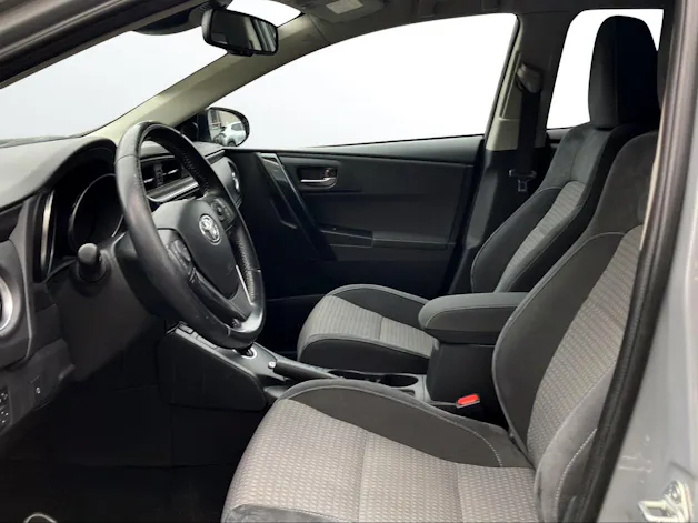 Toyota Auris 1.8 HSD Trend