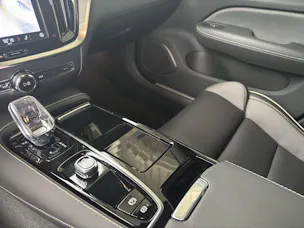 Volvo V60 2.0 T6 TE Plus Dark eAWD