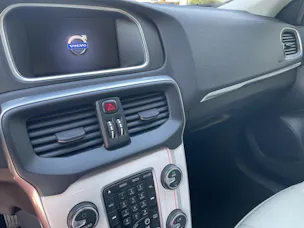Volvo V40 1.6 T3 Summum S/S