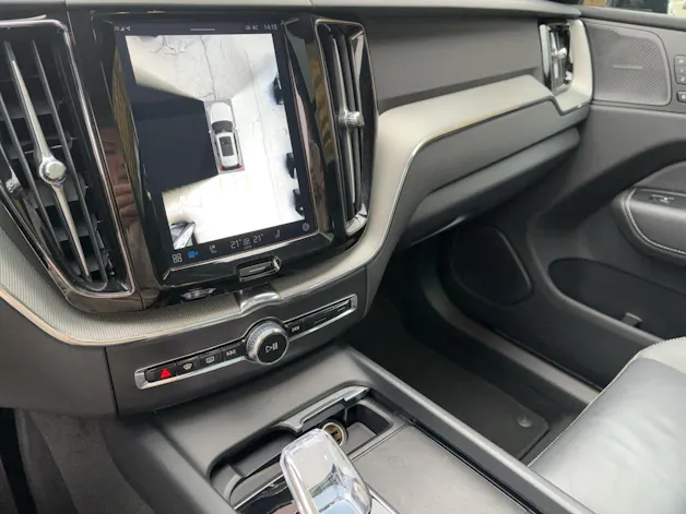 Volvo XC60 2.0 T6 TE Plus Dark eAWD