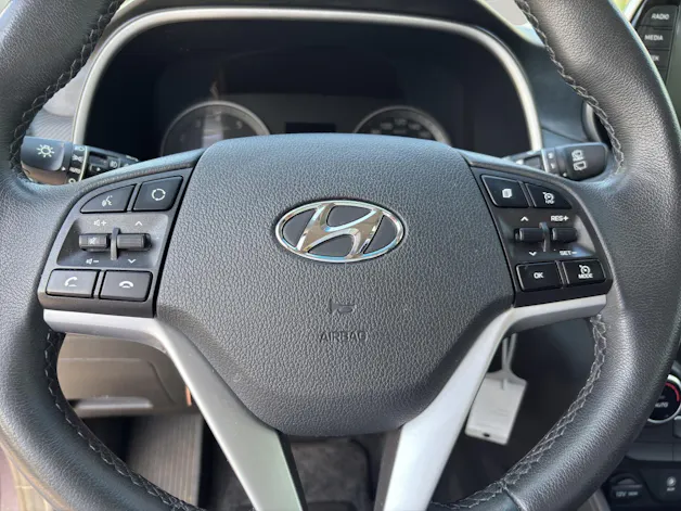 Hyundai Tucson 1.6 T-GDi Amplia 2WD