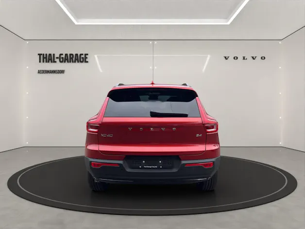 Volvo XC40 2.0 B4 MH Ultra Dark