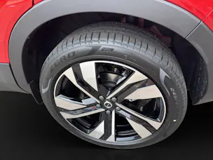 Volvo XC40 2.0 B4 MH Ultra Dark