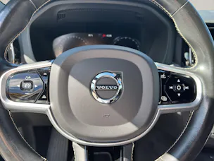 Volvo XC60 2.0 B5 MH R-Design AWD