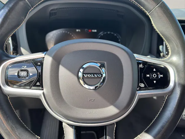 Volvo XC60 2.0 B5 MH R-Design AWD