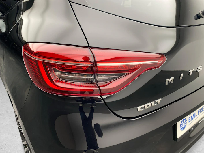 immagine del veicolo MITSUBISHI COLT