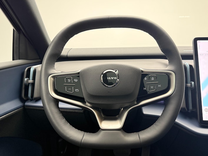 Vehicle image VOLVO EX 30