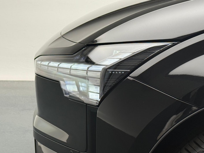 Vehicle image VOLVO EX 30