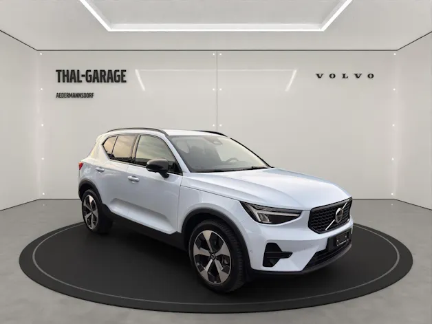Volvo XC40 2.0 B4 MH Plus Dark