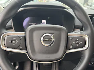 Volvo XC40 2.0 B4 MH Plus Dark