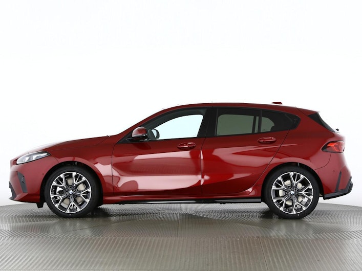 Vehicle image BMW 1 SERIES
