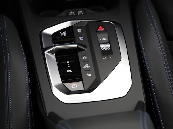 Vehicle image BMW 1 SERIES