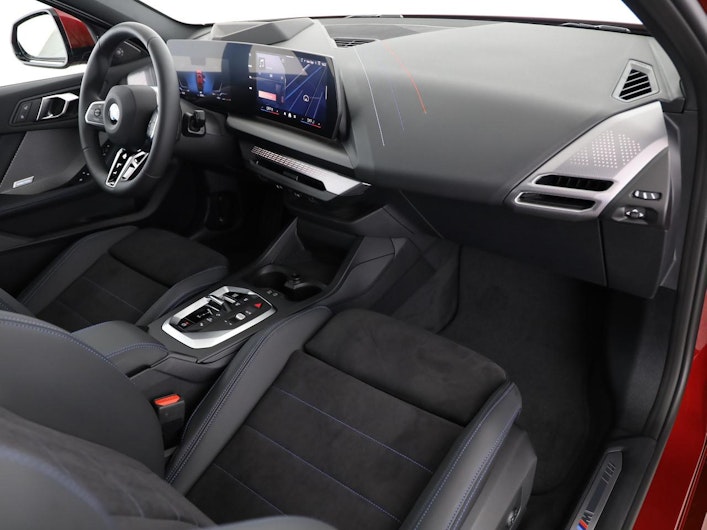 Vehicle image BMW 1 SERIES