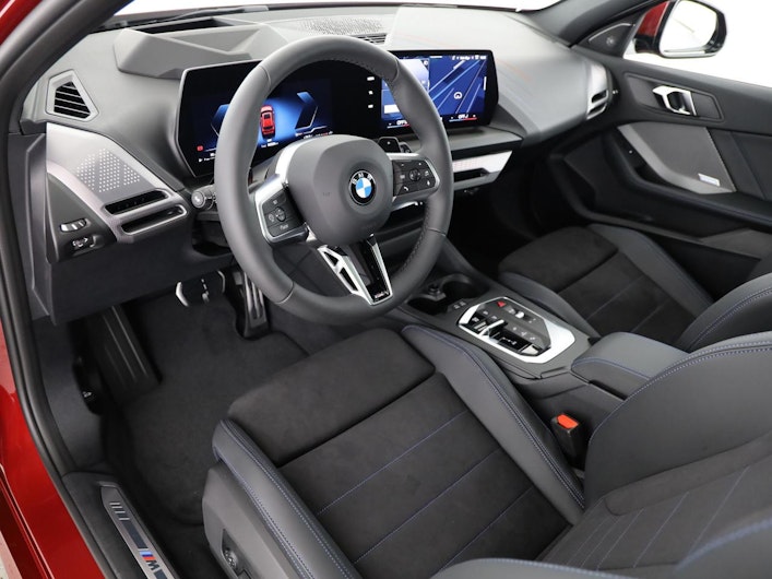 Vehicle image BMW 1 SERIES