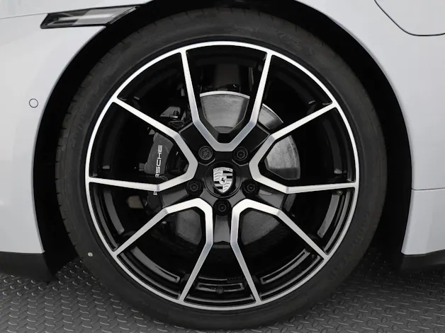 Porsche Taycan 4S