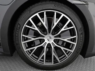 Porsche Taycan 4 Cross Turismo