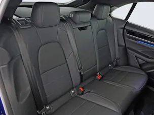 Porsche Macan 4