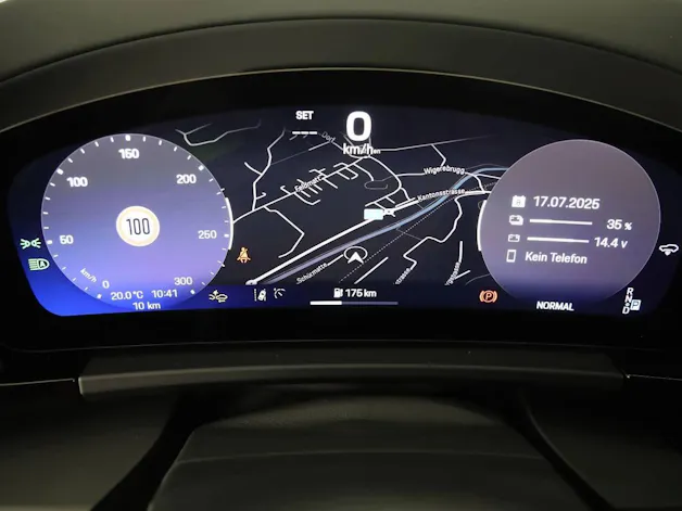 Porsche Macan 4