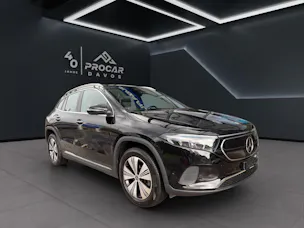 MERCEDES-BENZ EQA 300 Swiss Star Progressive 4matic