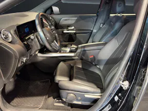 Mercedes-Benz EQA 300 Swiss Star Progressive 4matic