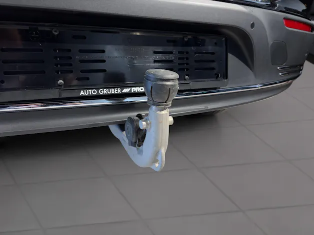 Mercedes-Benz EQA 300 Swiss Star Progressive 4matic