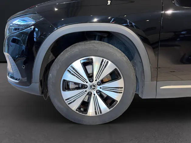 Mercedes-Benz EQA 300 Swiss Star Progressive 4matic