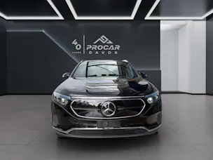 MERCEDES-BENZ EQA 300 Swiss Star Progressive 4matic