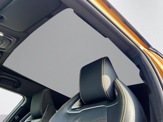 Vehicle image 15 Vehicle image 15