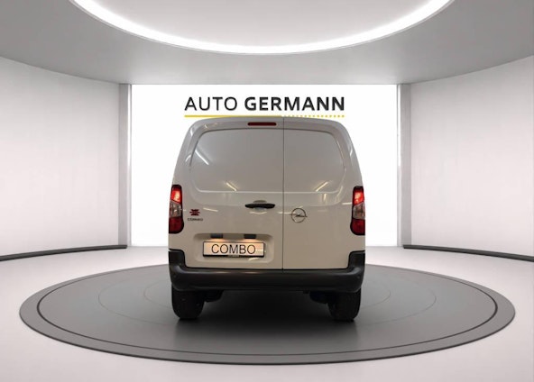 Vehicle image 5 Vehicle image 5