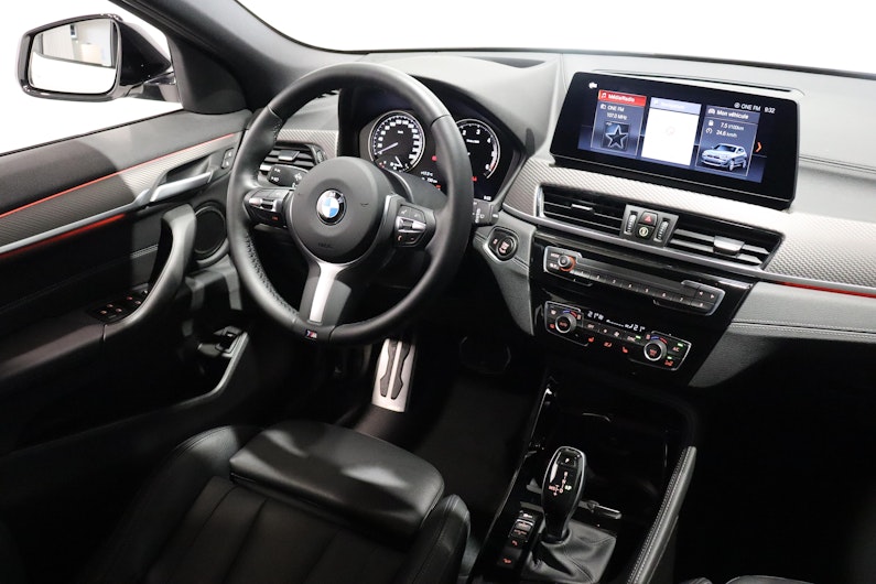 Vehicle image BMW X2