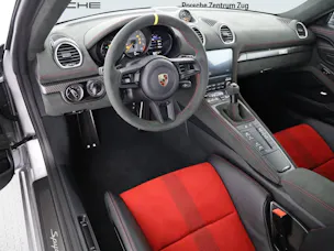 Porsche 718 Spyder RS