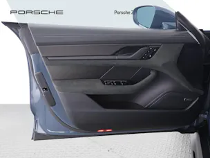 Porsche Taycan GTS Sport Turismo
