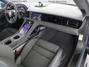 Porsche Taycan GTS Sport Turismo