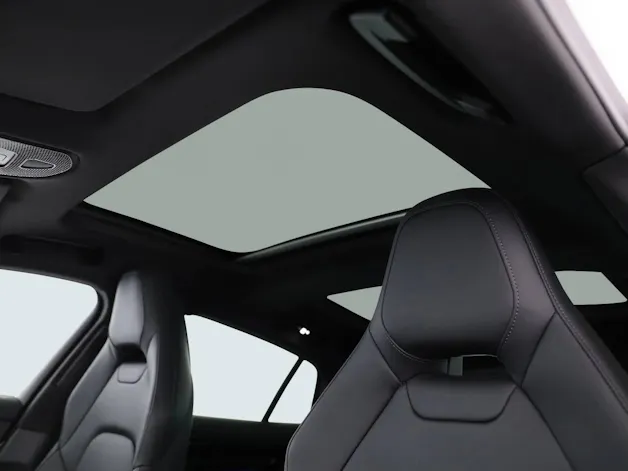 Porsche Panamera 4 E-Hybrid
