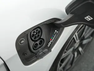 Porsche Taycan 4S