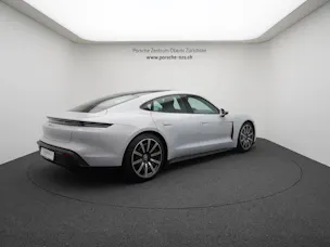 Porsche Taycan 4S