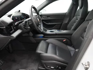 Porsche Taycan 4S
