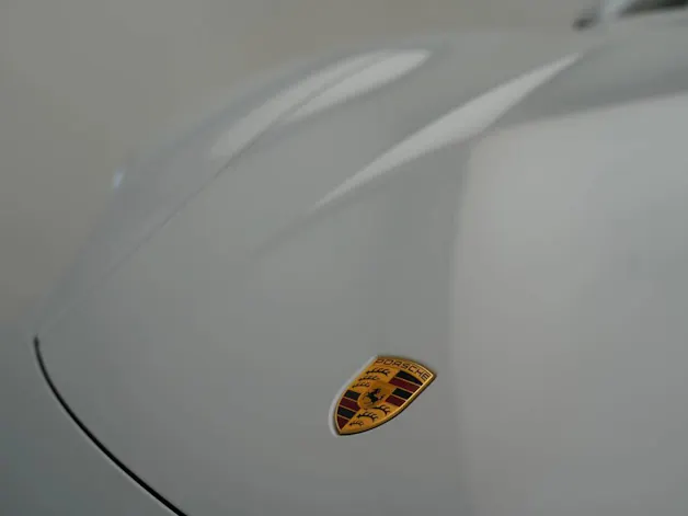 Porsche Taycan 4S